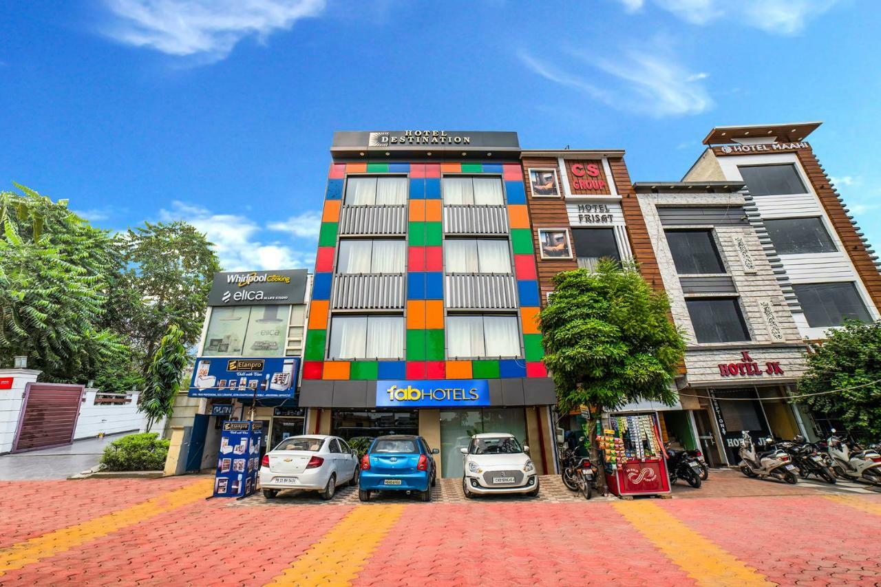 Zirakpur Hotel Destination מראה חיצוני תמונה